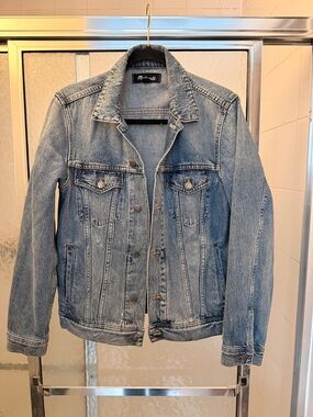 Madewell Light Wash Denim Jacket